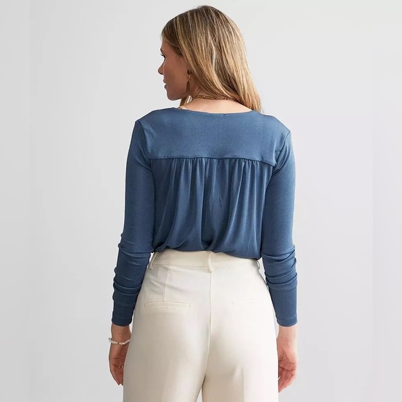 FREE PEOPLE Turnt Sheen Long Sleeve Slinky Bodysuit in Blue Metal Size S - Picture 3 of 12